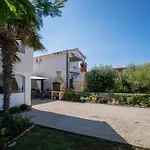 Διαμέρισμα Irena Lovely Apartmens