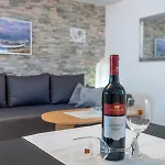 Irena Lovely Apartmens