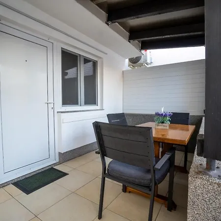 Irena Lovely Apartmens *