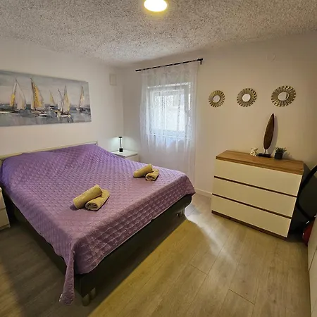 Irena Lovely Apartmens
